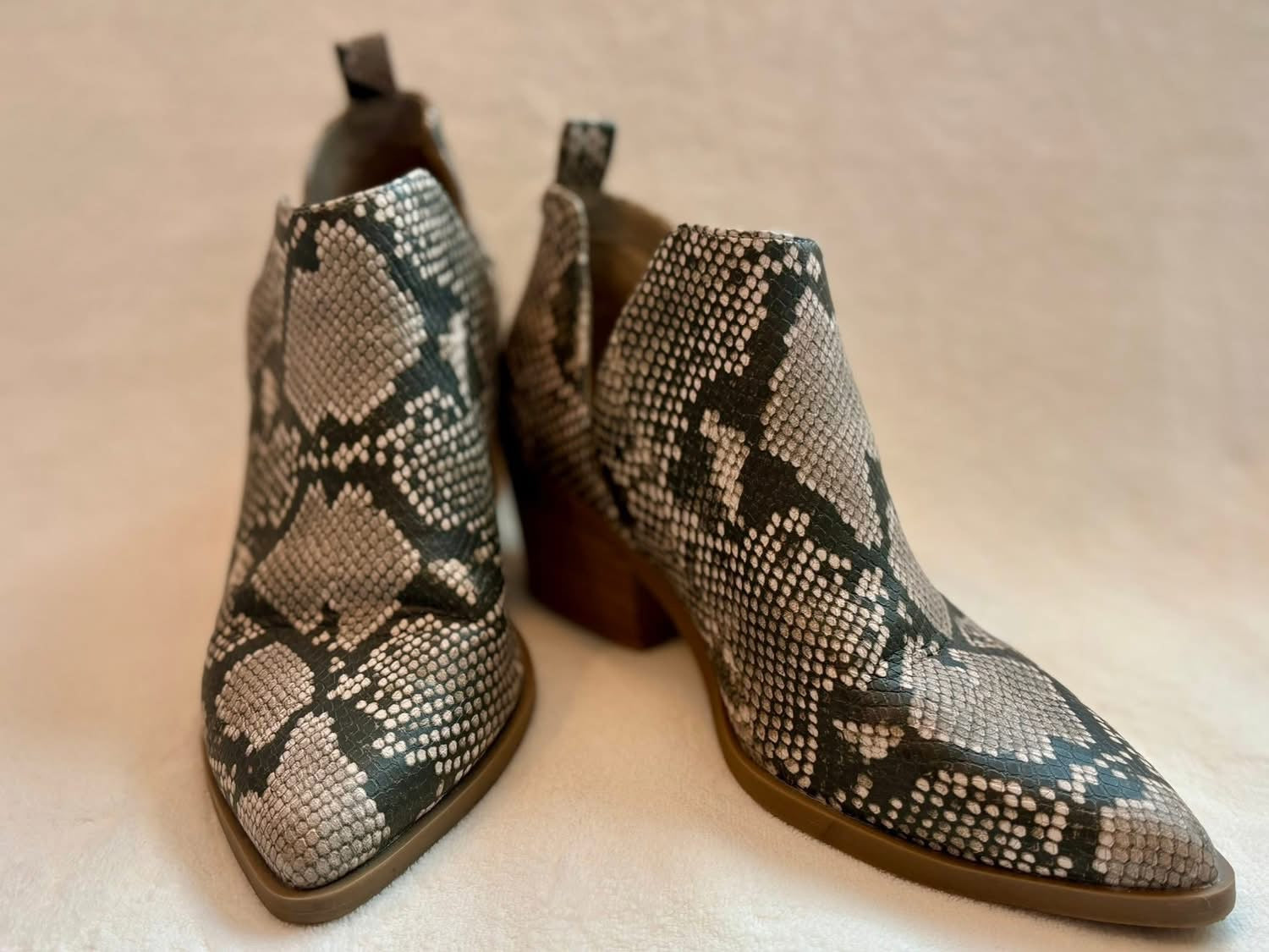 Universal Threads Snake Print Boots
