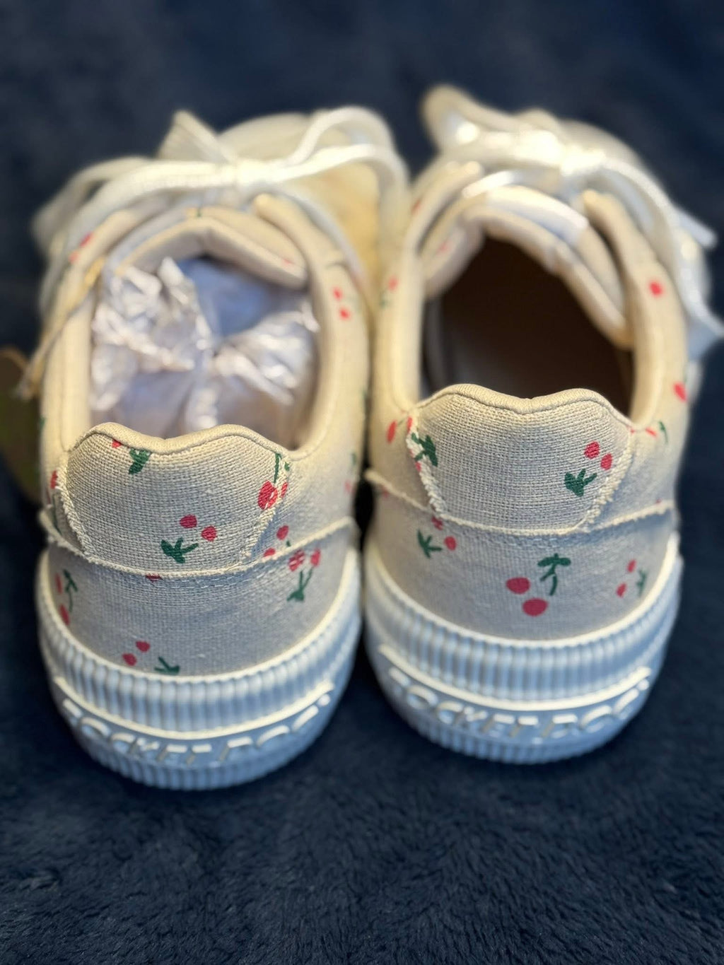 Rocket Dog Tennis Shoes